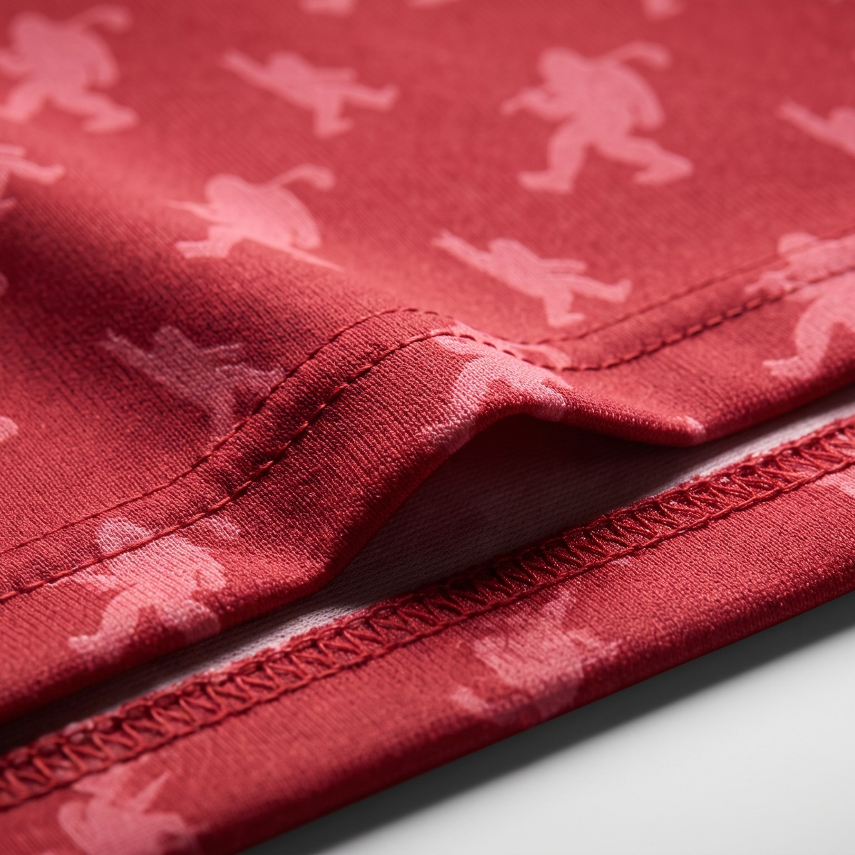 SCARLET STRIDE PATTERN