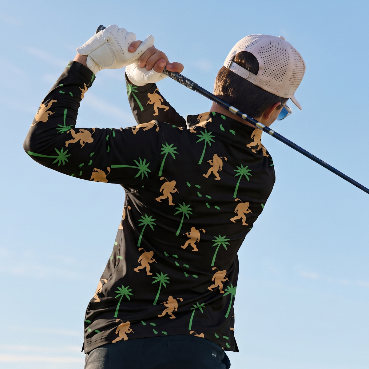 BLACK PALM GOLFER